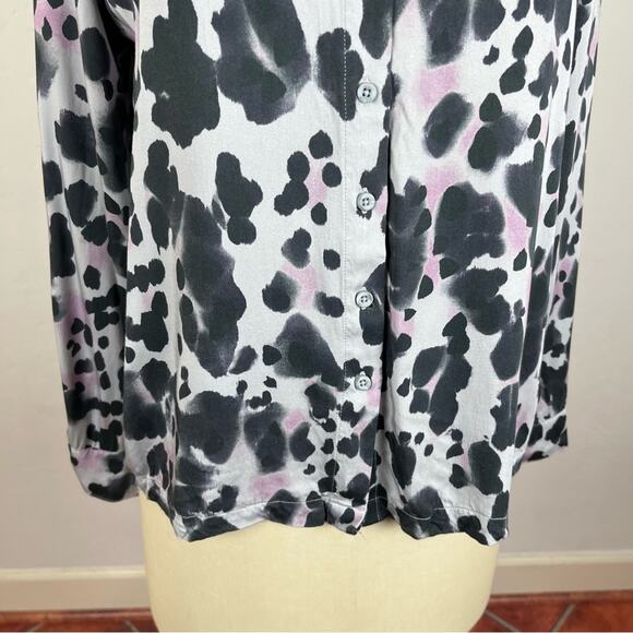 Cloth & Stone Grey Leopard Print Button Down Shirt - Picture 5 of 8